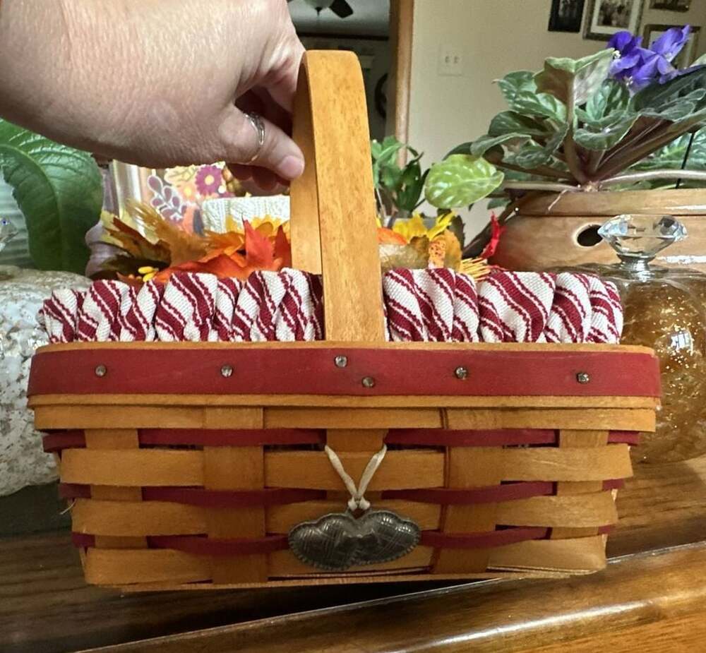 Longaberger Sweetheart Sweet Treats Basket 1997 Red Stripe Liner Protector